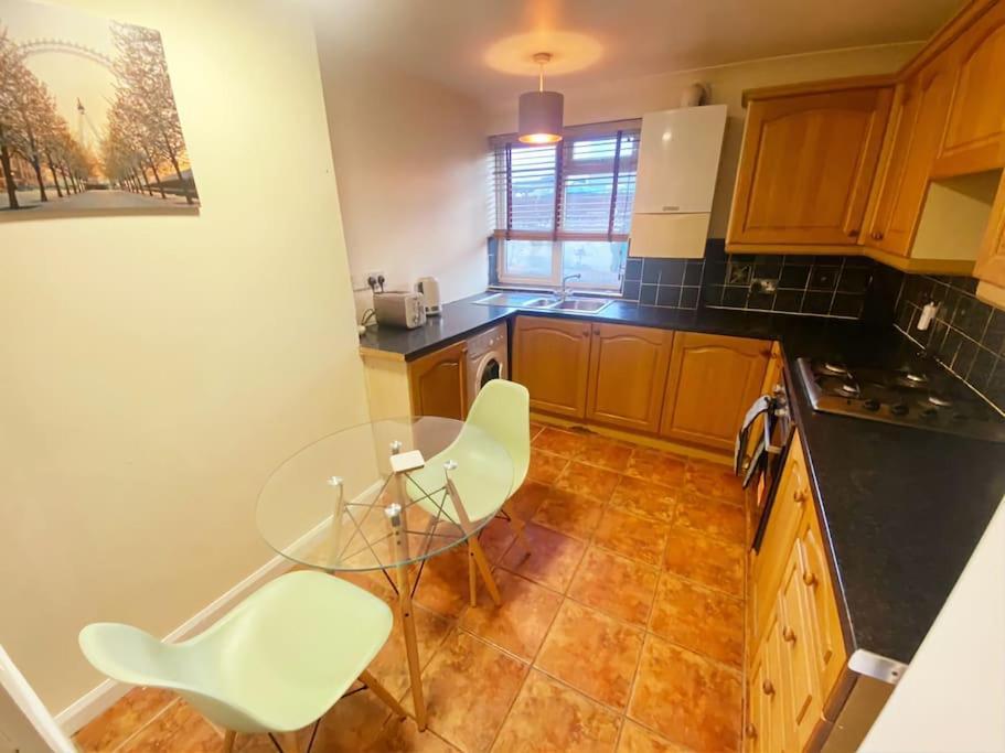 Evo A - Gravesend 1 Bedroom Apartment Exterior photo
